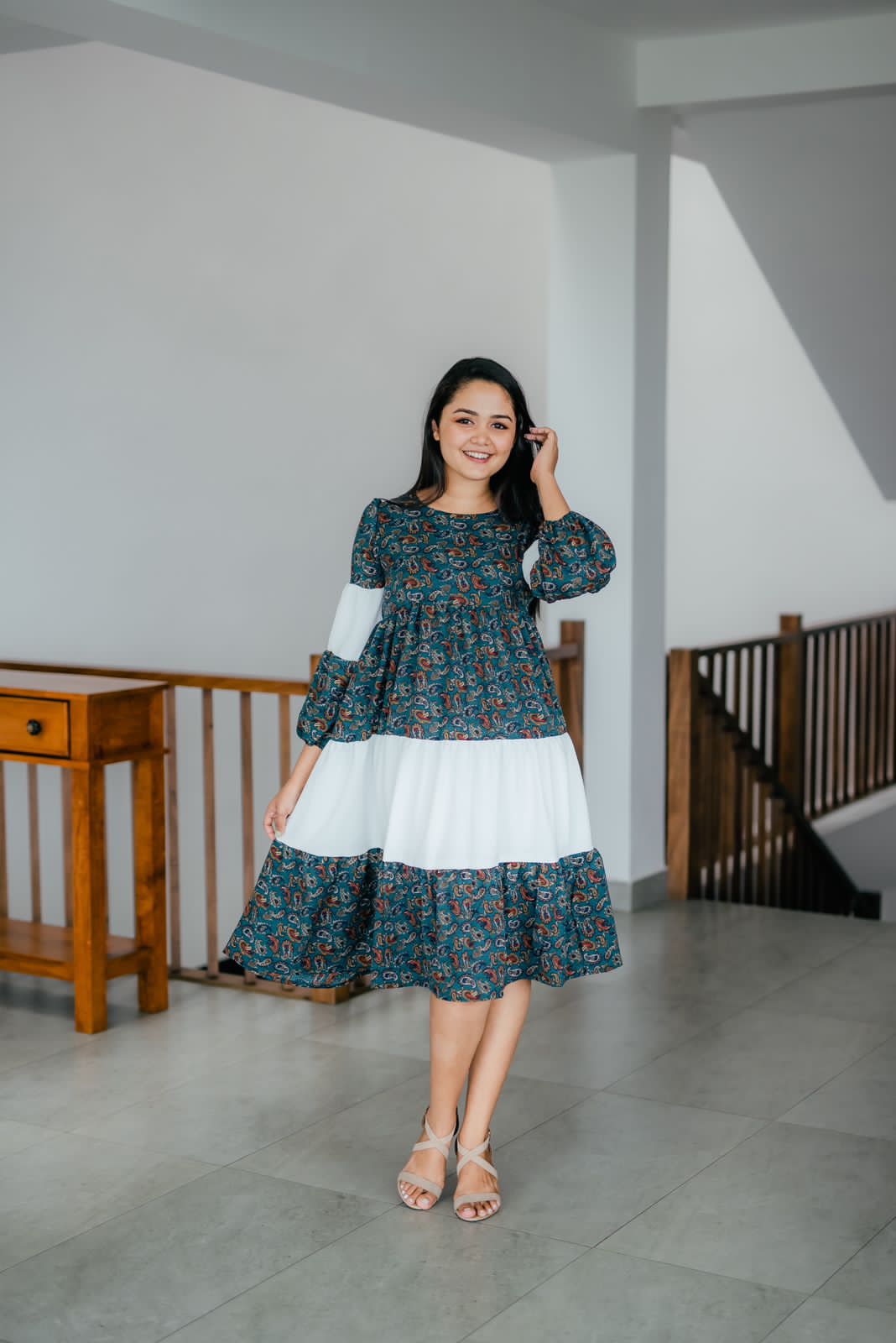Comfy Stripe Balloon Sleeve Dress