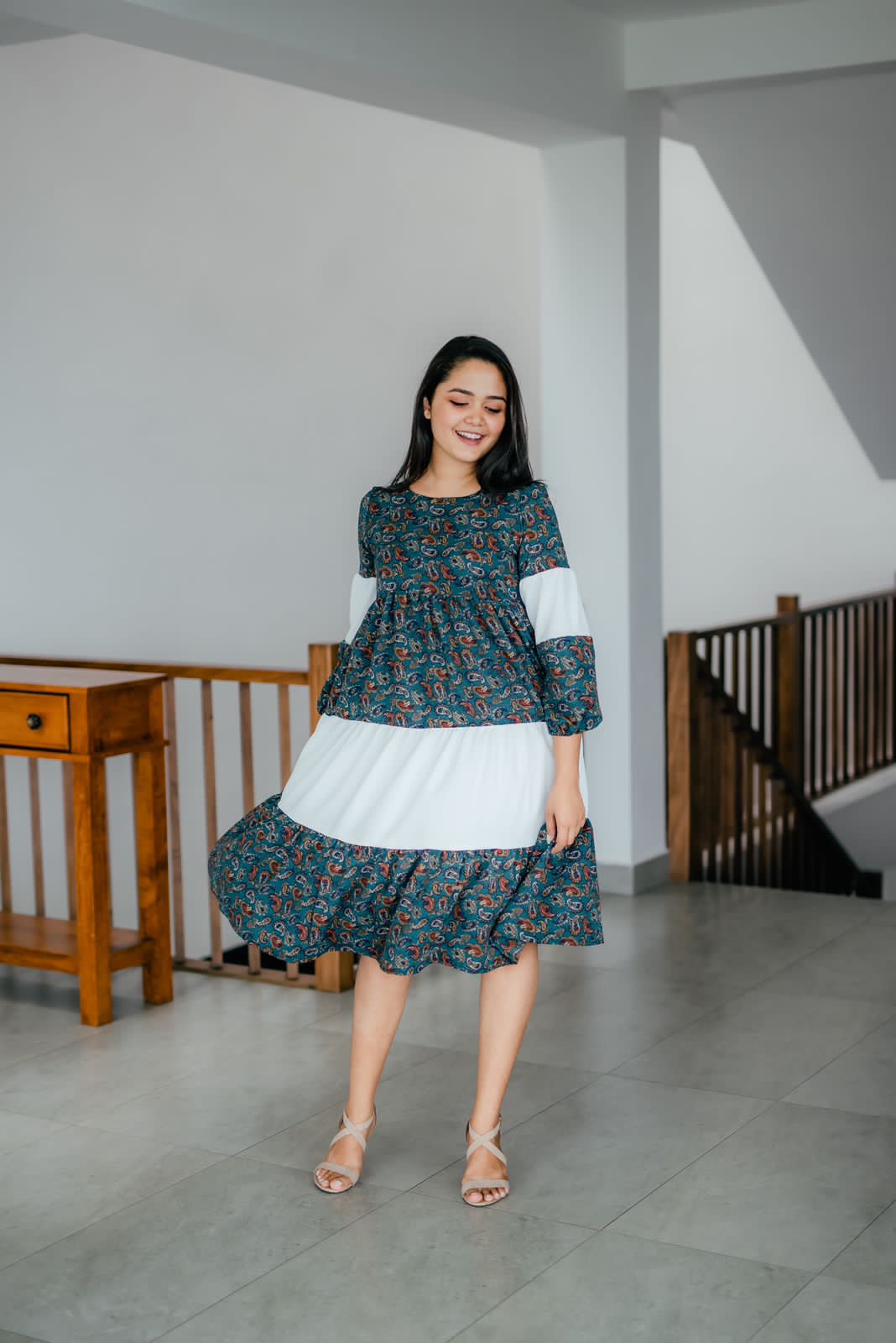 Comfy Stripe Balloon Sleeve Dress